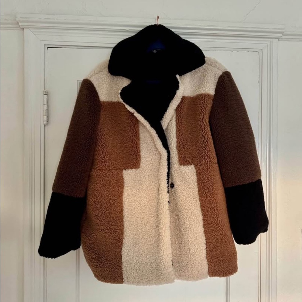 Colorblock Sherpa Jacket - Picture 2 of 2